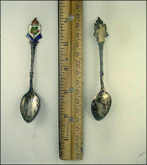 Enameled Maple Leaf, Niagara Falls, Canada Souvenir Spoon MAIN