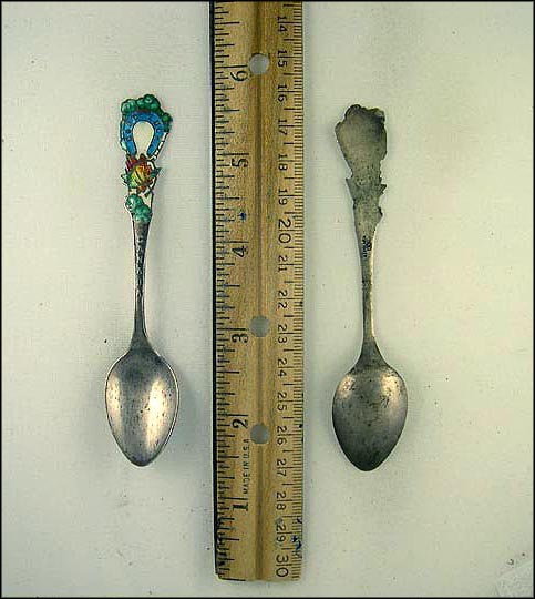 Enameled Horse Shoe, Maple Leaf, Clovers, Good Luck, Canada Souvenir Spoon MAIN