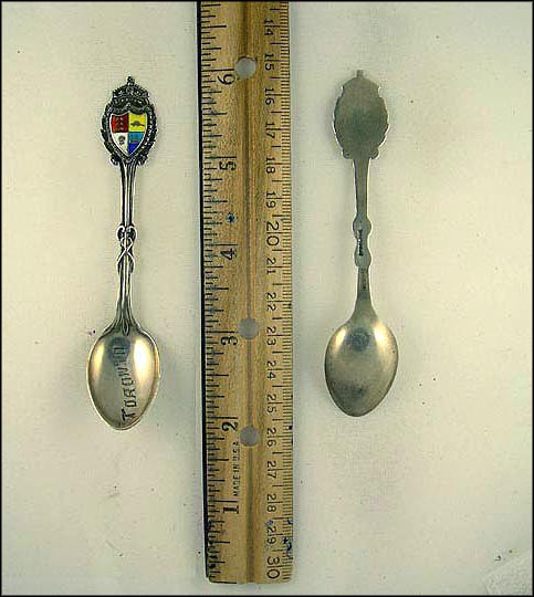 Enameled Crest, Toronto, Canada Souvenir Spoon MAIN