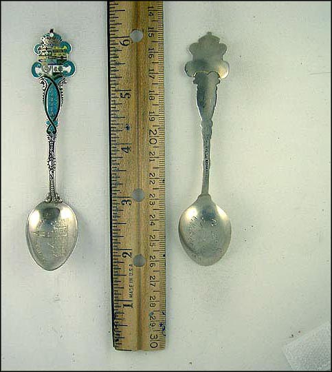 Enameled Crest, New City Hall, Toronto, Canada Souvenir Spoon MAIN