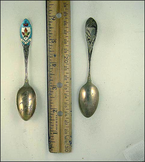 Enameled Maple Leaf, London, Canada Souvenir Spoon MAIN