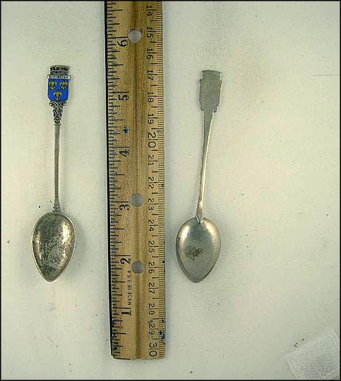 Enameled Crest, Wiesbaden, Germany Souvenir Spoon MAIN