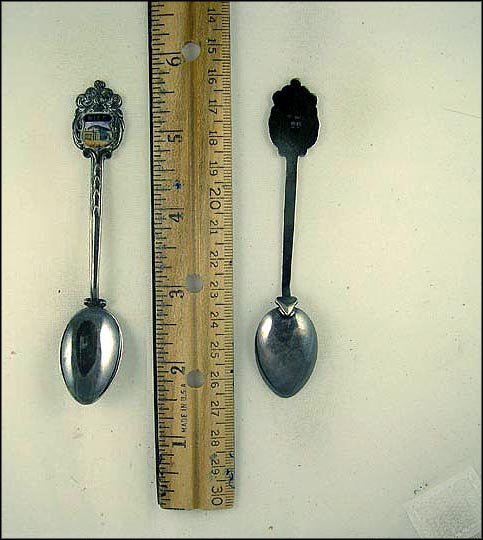 Enameled Building, Wien, Austria Souvenir Spoon MAIN