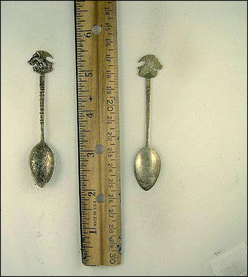 Cut Out Eagle With Snake, Mexico Souvenir Spoon MAIN
