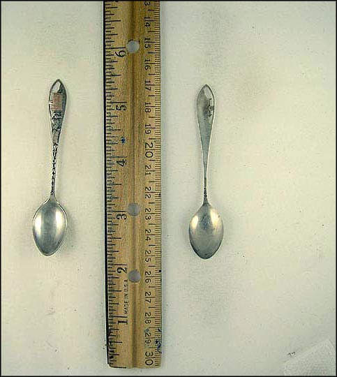 Cut Out International Boundary Monument, Tijuana, Mexico Souvenir Spoon MAIN