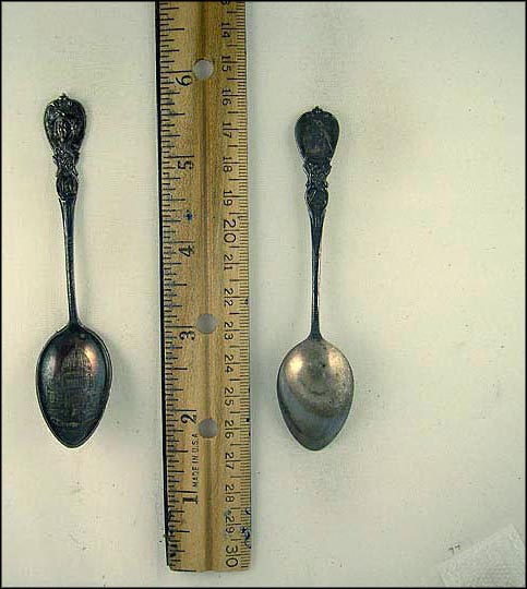 Columbian Expedition, Administration Building, Christopher Columbus Souvenir Spoon MAIN
