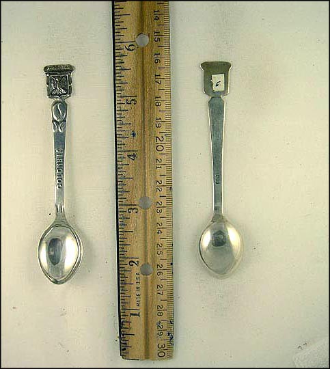 Coffee Beans, Crest, Bogota, Colombia Souvenir Spoon MAIN