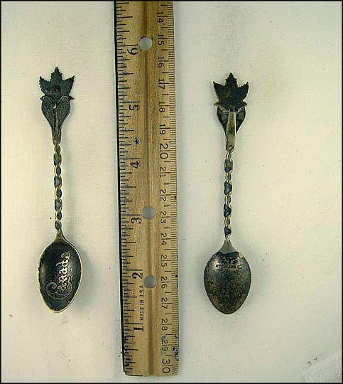 Beaver on Maple Leaf over Snowshoes, Canada Souvenir Spoon MAIN