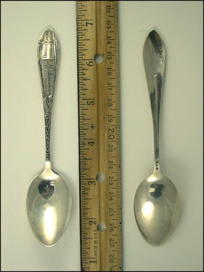 Cut Out Federal Building, Tijuana, Mexico Souvenir Spoon MAIN