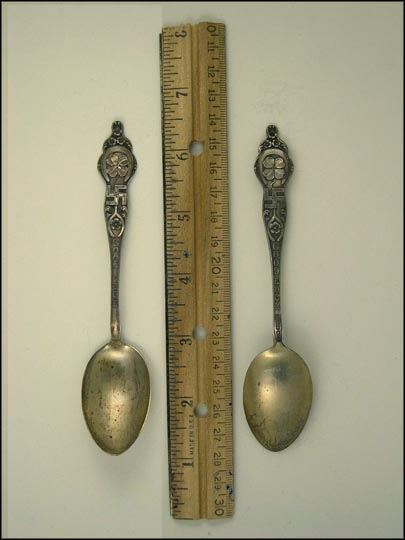 Good Luck, Horseshoe, 4-Leaf Clover, Swastika  Souvenir Spoon MAIN
