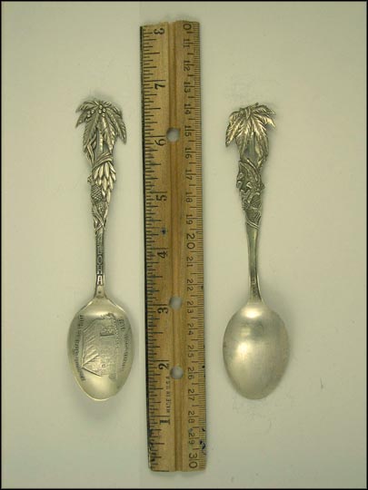 Cut Out Palm Tree With Pineapples, Aloha, Native Grass Hut, Honolulu, Hawaii Souvenir Spoon MAIN