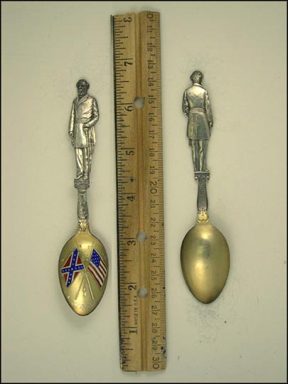 Cut Out General Lee, Enameled American and Confederate Flags, Richmond, Virginia Souvenir Spoon MAIN
