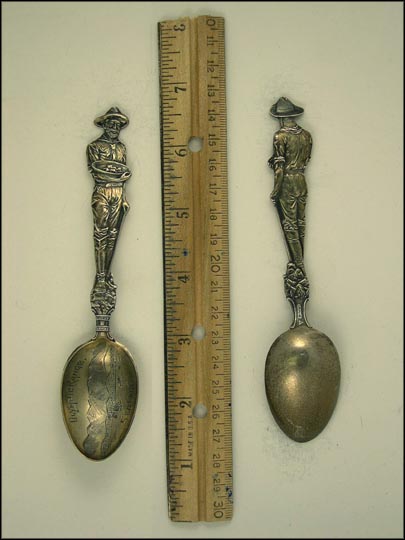Cut Out Gold Miner, Lucky Strike,  Olympic Range, Seattle, Washington Souvenir Spoon MAIN