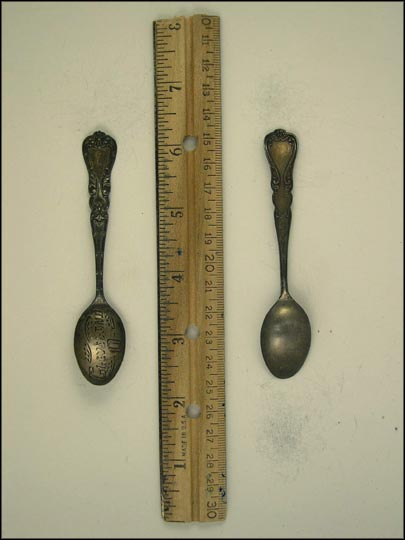 Scroll Design, Cleveland, Ohio Souvenir Spoon MAIN