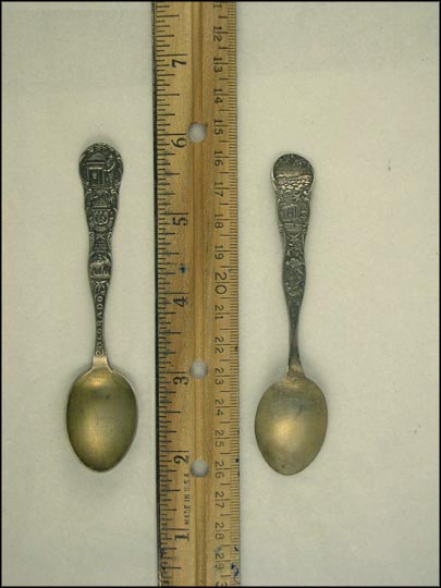 Masonic Symbols, Man At Well, Pikes Peak SS Alt. 14147 Ft., Smelters, Washing Gold, Colorado Souvenir Spoon MAIN
