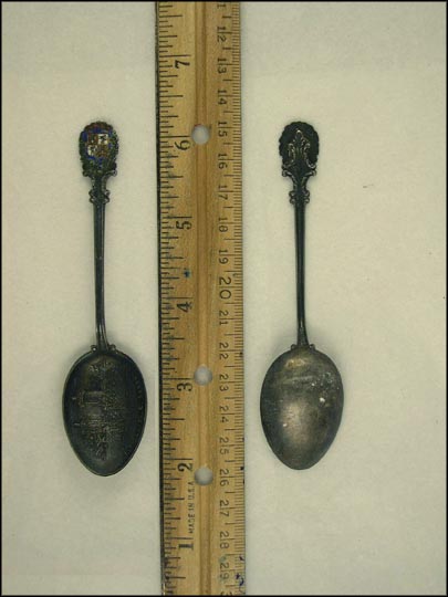 Enameled Crest, City Gates Souvenir Spoon MAIN
