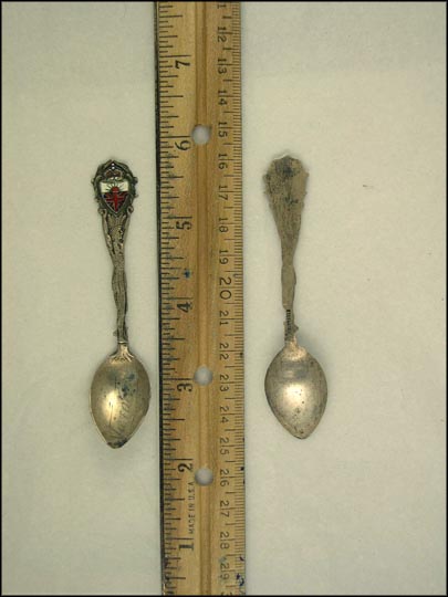 Enameled Crest, Victoria, British Columbia, Canada Souvenir Spoon MAIN