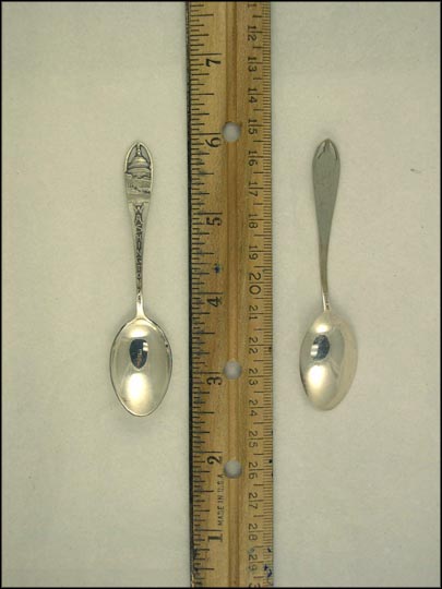 Cut Out Capitol Building, Washington, District of Columbia Souvenir Spoon MAIN