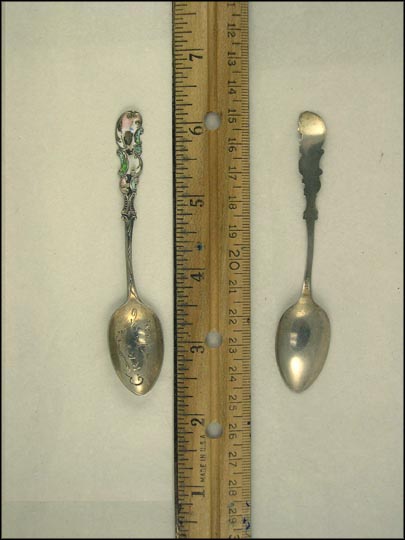 Gray's Inn, Enameled Handle Souvenir Spoon MAIN