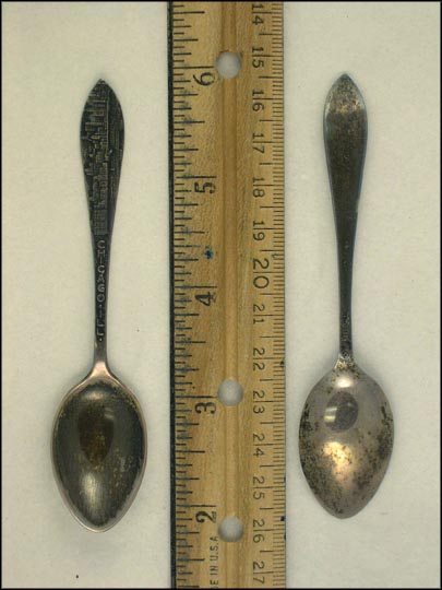 City Scene, Chicago, Illinois Souvenir Spoon MAIN
