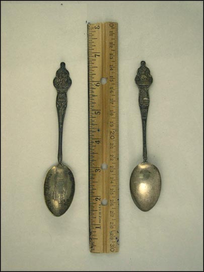 The Capitol, Washington Monument, State Seal, Mt. Vernon,... Souvenir Spoon MAIN