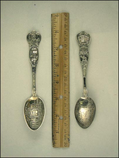 Gate to Union Stock Yards, Field Columbia Museum, State Seal, Public Library,... Souvenir Spoon MAIN