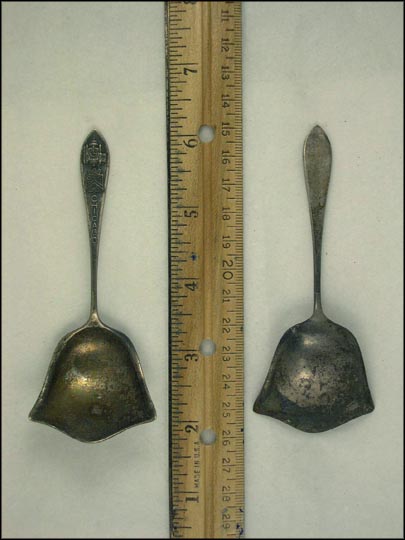 Clock Tower, Seal, Chicago, Illinois Souvenir Spoon MAIN