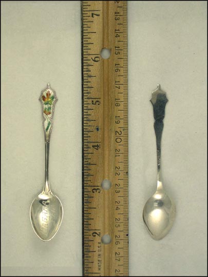 Enameled Maple Leaves, Niagara Falls, Canada Souvenir Spoon MAIN