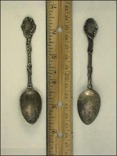 Beaded Handle, Youngstown, Ohio Souvenir Spoon MAIN