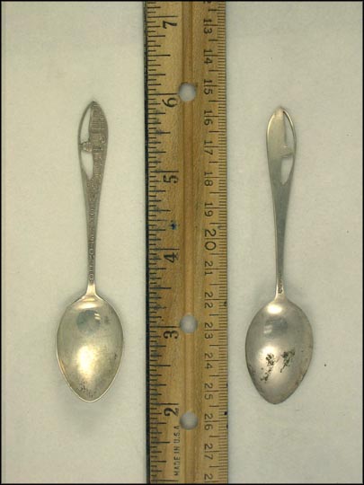 Cut Out Capitol Building, Washington, District of Columbia Souvenir Spoon MAIN
