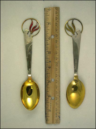 Julen 1933, Enameled Cut Out Fire, Mary Souvenir Spoon MAIN