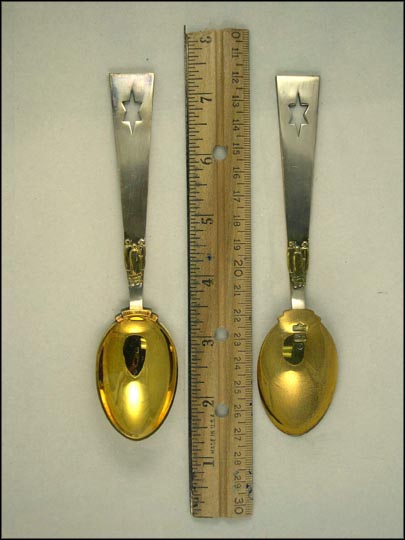 Jul 1940, Cut Out Star of Bethlehem, Gold-washed Shepherds and Lamb Souvenir Spoon MAIN