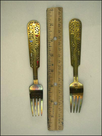 Julen 1939, Enameled Hearts, Instruments, Star, Cut Out Circles Fork Souvenir Spoon MAIN