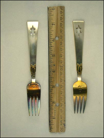 Jul 1940, Cut Out Star of Bethlehem, Gold-washed Shepherds and Lamb Fork Souvenir Spoon MAIN