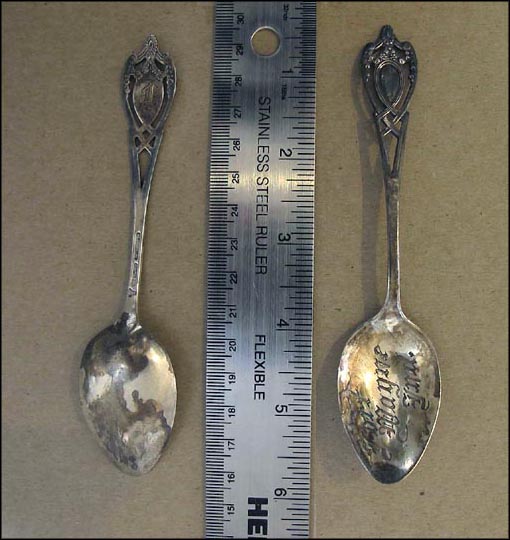 Engraved Bowl, Cut Out Handle, Fort Wayne, Indiana Souvenir Spoon MAIN