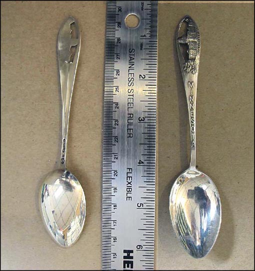 Cut Out State Capitol, Minnesota Souvenir Spoon MAIN