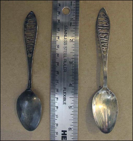 Cut Out Handle, Mansfield, Ohio Souvenir Spoon MAIN