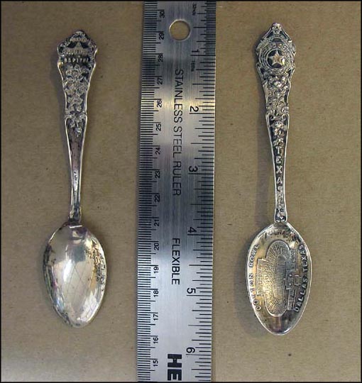 Cotton Bowl, State Arms, Capitol, Dallas, Texas Souvenir Spoon MAIN