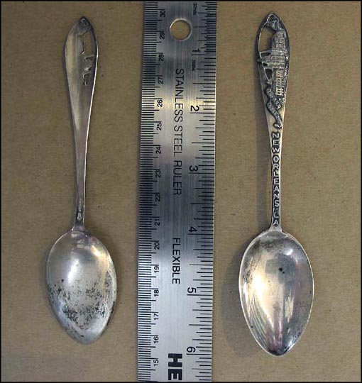Cut Out Jackson Square, New Orleans, Louisiana Souvenir Spoon MAIN