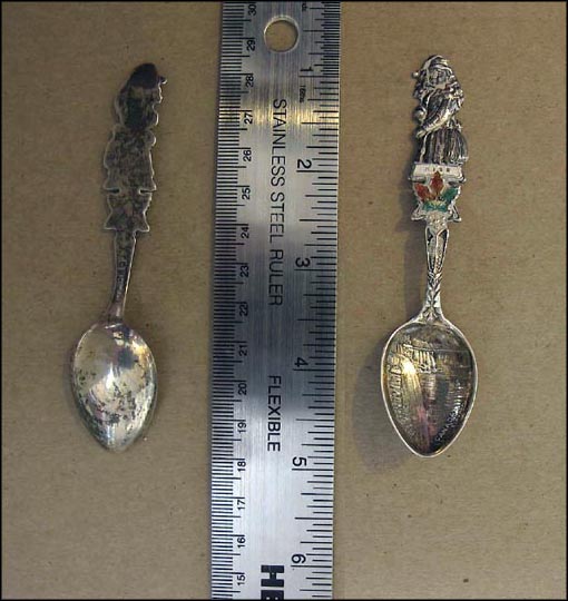 Enameled Maple Leaf, Person, Niagara Falls, Canada Souvenir Spoon MAIN