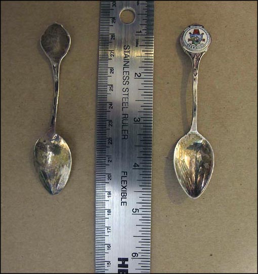 Enameled Crest Souvenir Spoon MAIN