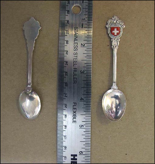 Enameled Crest Souvenir Spoon MAIN