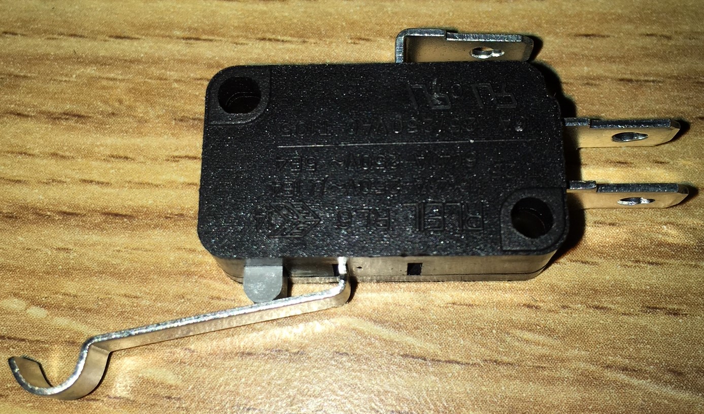 Switch Micro "Small White" Syrelc 831612CGFA MAIN