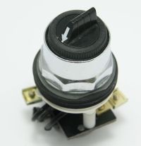 Potentiometer, Operator with Knob, 10k Ohms, Square D MAIN