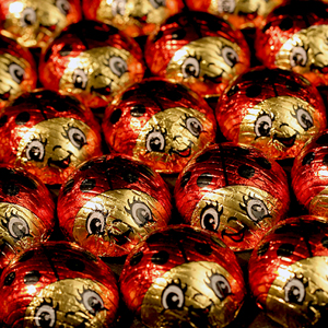 Milk Chocolate Foil Lady Bug (.5oz) MAIN