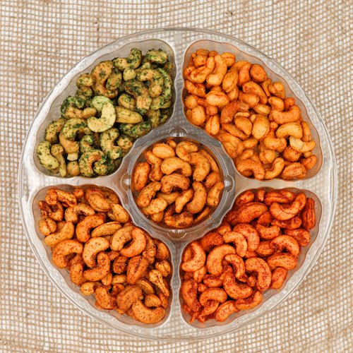 ASSORTED CASHEW ROUND 40 OZ LARGE