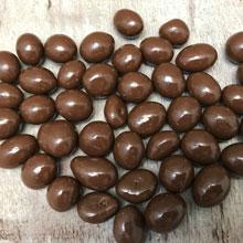 Milk Chocolate Peanuts MAIN