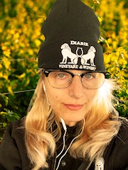 Di Arie Embroidered Fleece-lined Knit Beanie Cap THUMBNAIL