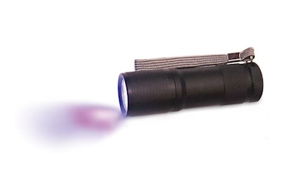 BLACK LIGHT, UV, VERICLEAN, 4/CT LARGE