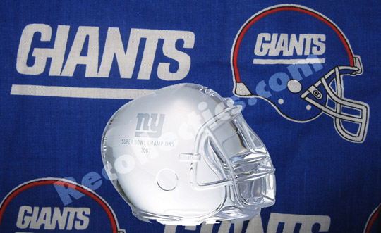 New York Giants Super Bowl Helmet Paperweight MAIN